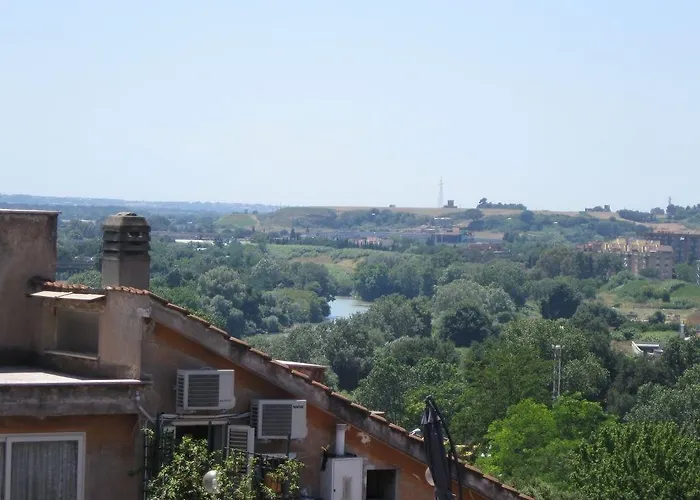Attico Dei Pini Roma