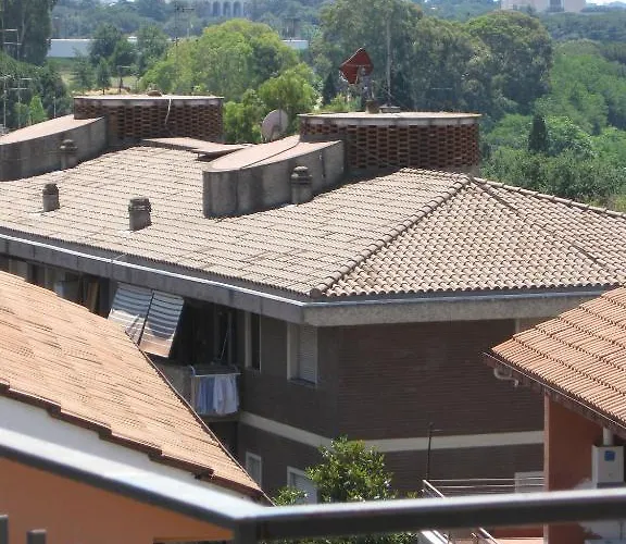 Bed and Breakfast Attico Dei Pini 3*